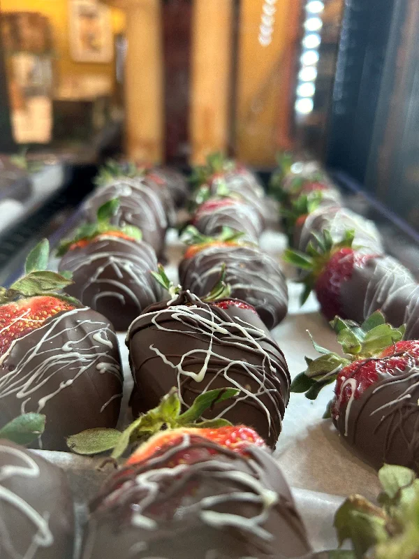 Chocolate Dipped Strawberries